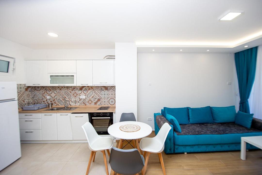 Apartment Newly Refurnished With Large Garden *