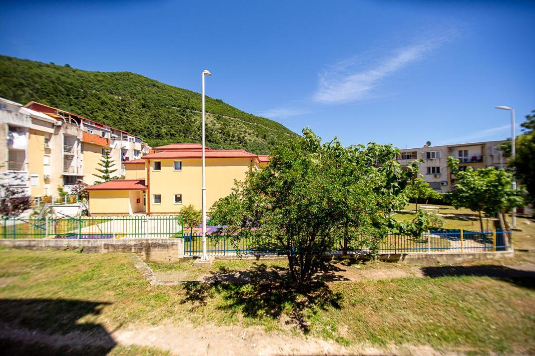 Newly Refurnished With Large Garden Apartment Budva